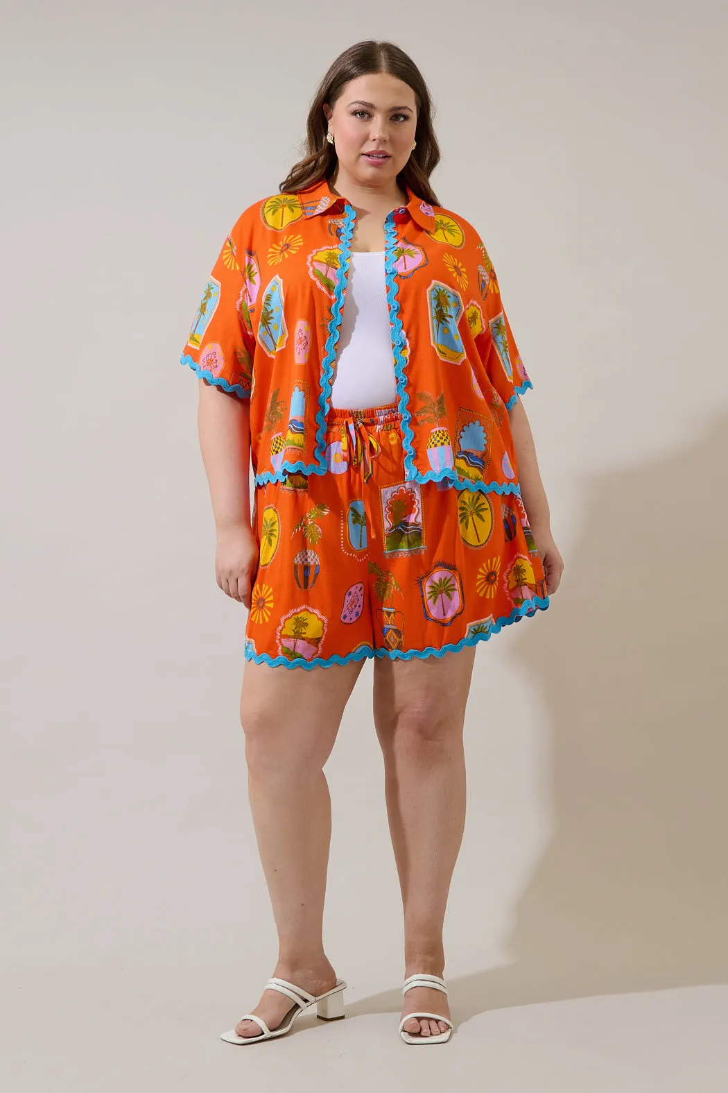 Maury Postcard Halle Drawstring Shorts Curve sold by Sugarlips product image thumbnail 4