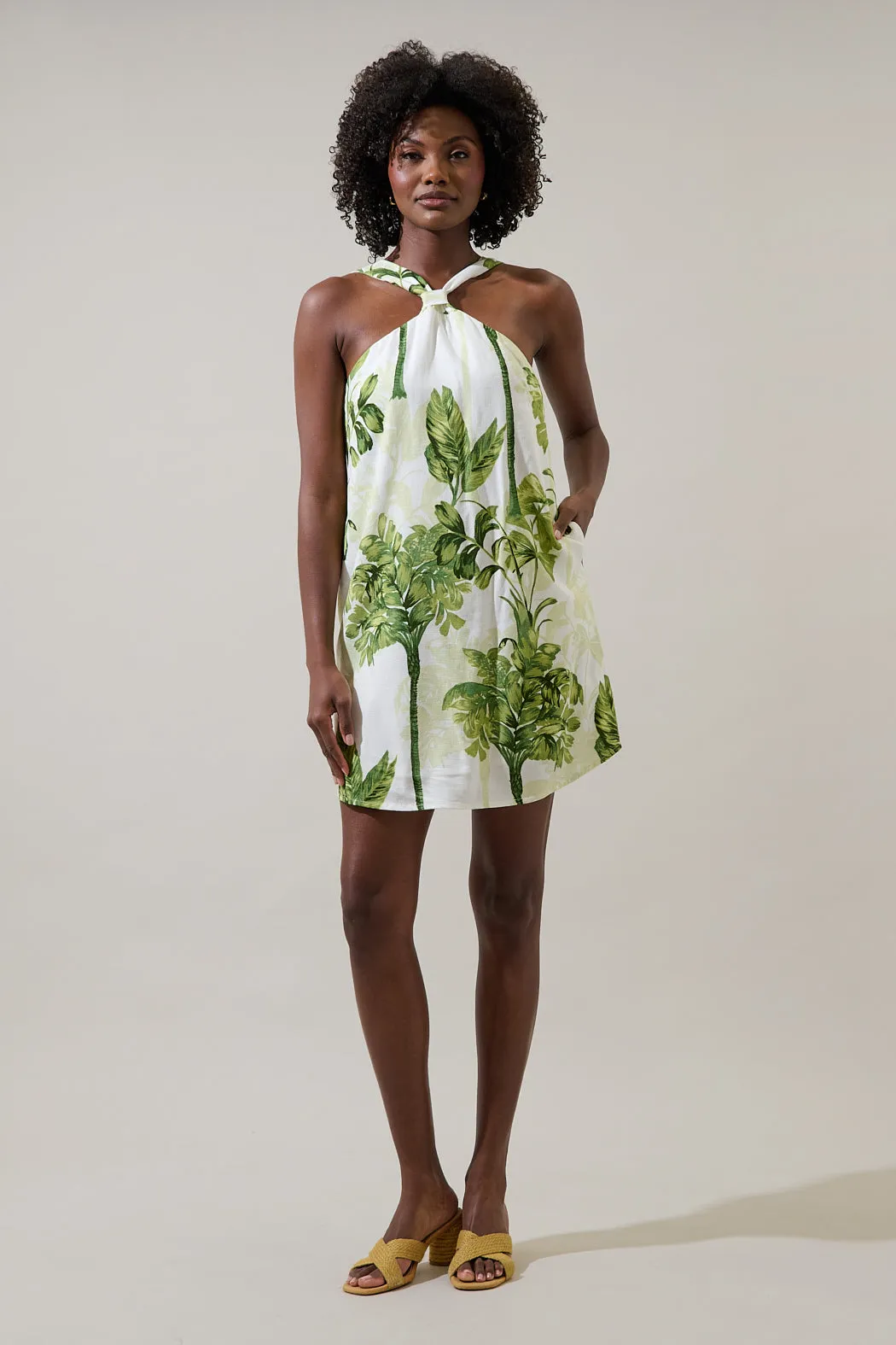 Palmet Tropical Amory Halter Mini Dress sold by Sugarlips product image thumbnail 4