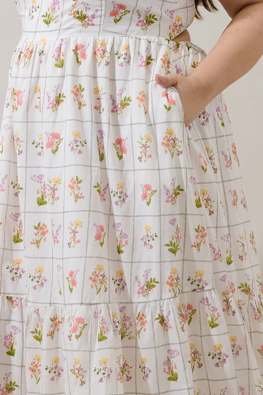 Diane Floral Maira Tie Back Midi Dress Curve sold by Sugarlips product image thumbnail 4