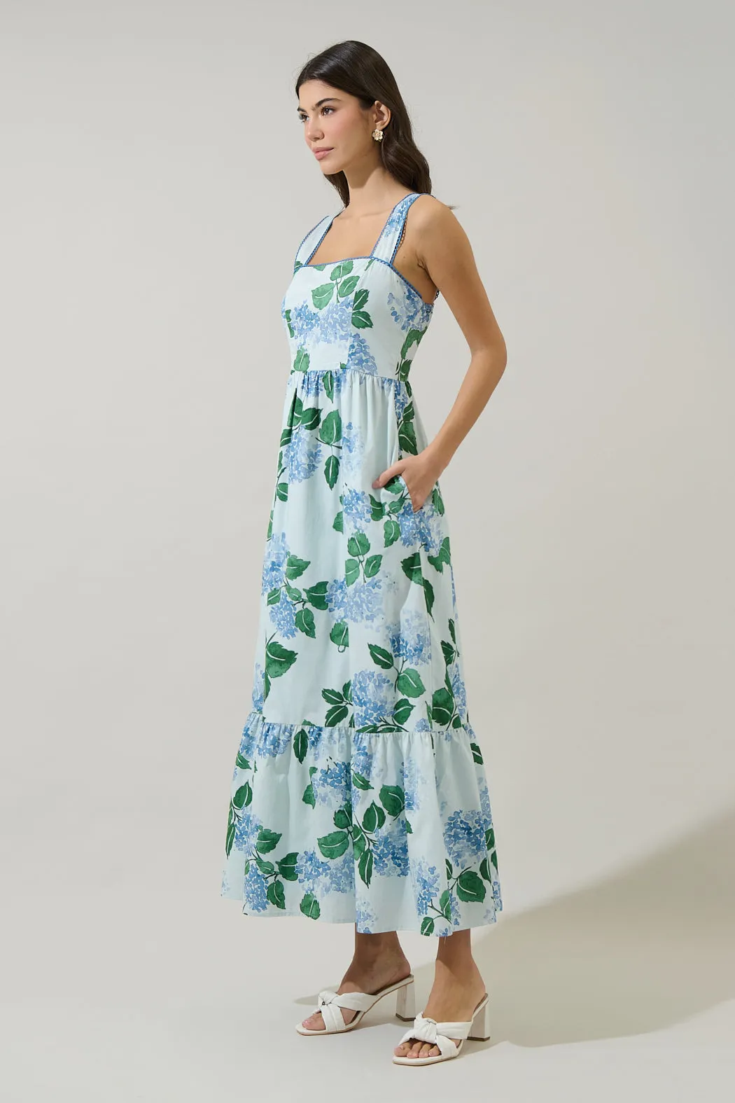 Mirla Floral Krisy Sleeveless Maxi Dress sold by Sugarlips product image thumbnail 3