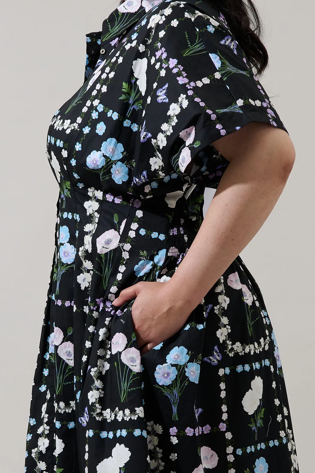 Wilderra Pleated Midi Dress Trevis Floral Curve sold by Sugarlips product image thumbnail 4