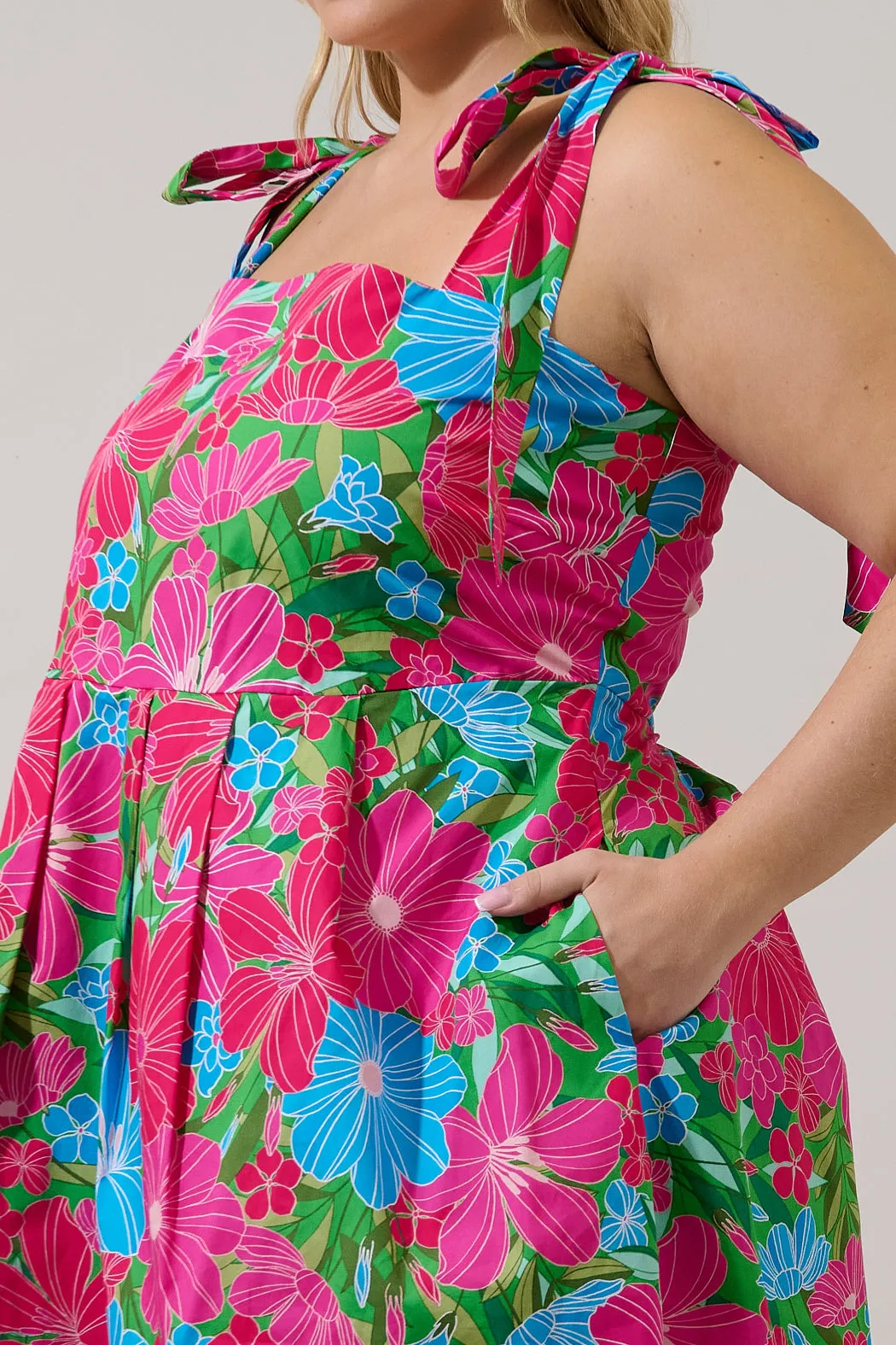 Gracia Pleated Mini Dress Mervy Floral Curve sold by Sugarlips product image thumbnail 5