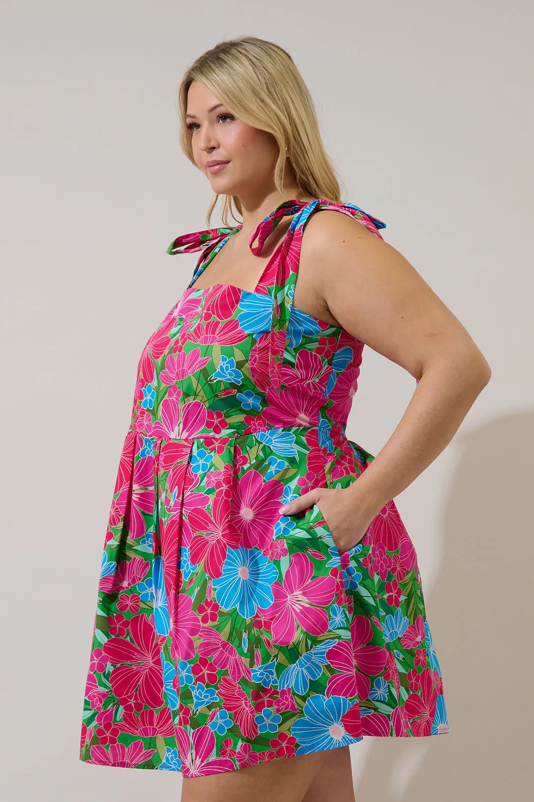 Gracia Pleated Mini Dress Mervy Floral Curve sold by Sugarlips product image thumbnail 3