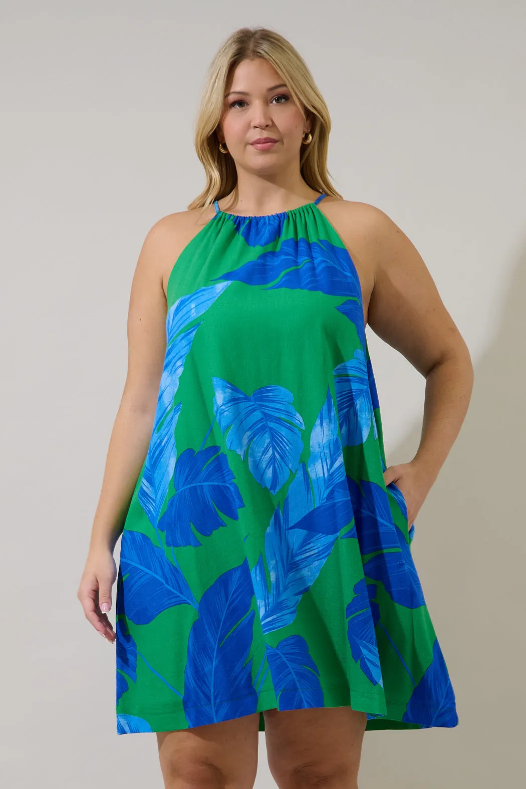 Haity Shift Mini Dress Gresia Tropical Curve sold by Sugarlips