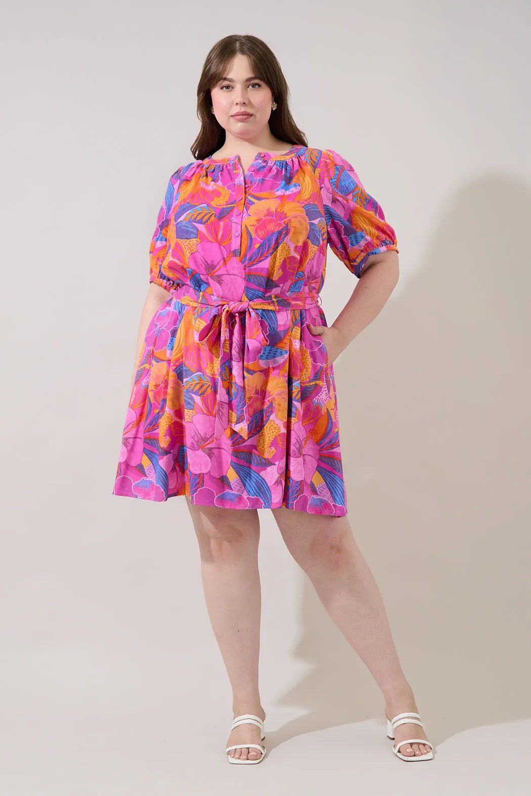 Samrie Shift Mini Dress Chelsy Floral Curve sold by Sugarlips product image thumbnail 4