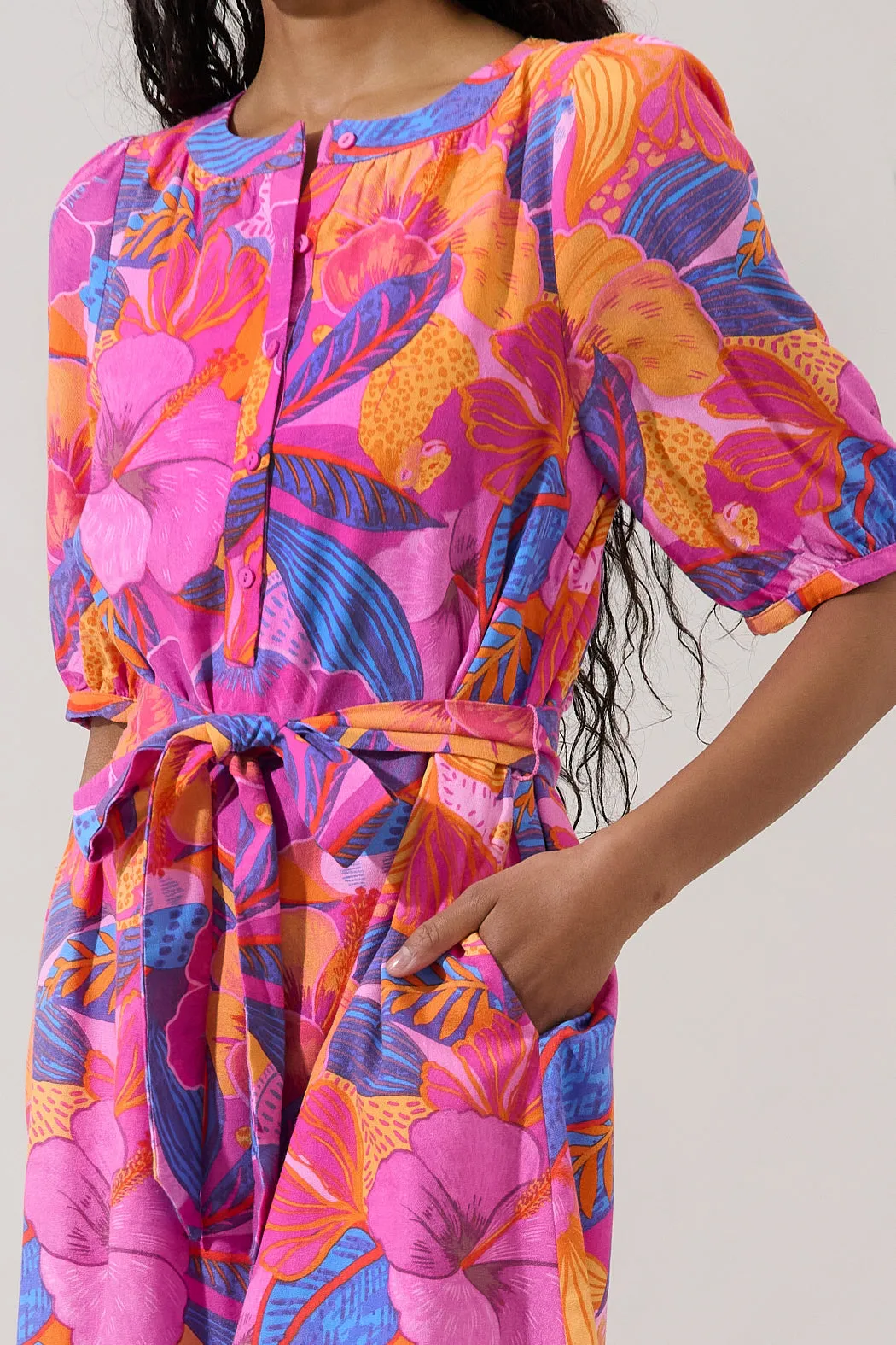 Samrie Shift Mini Dress Chelsy Floral sold by Sugarlips product image thumbnail 5