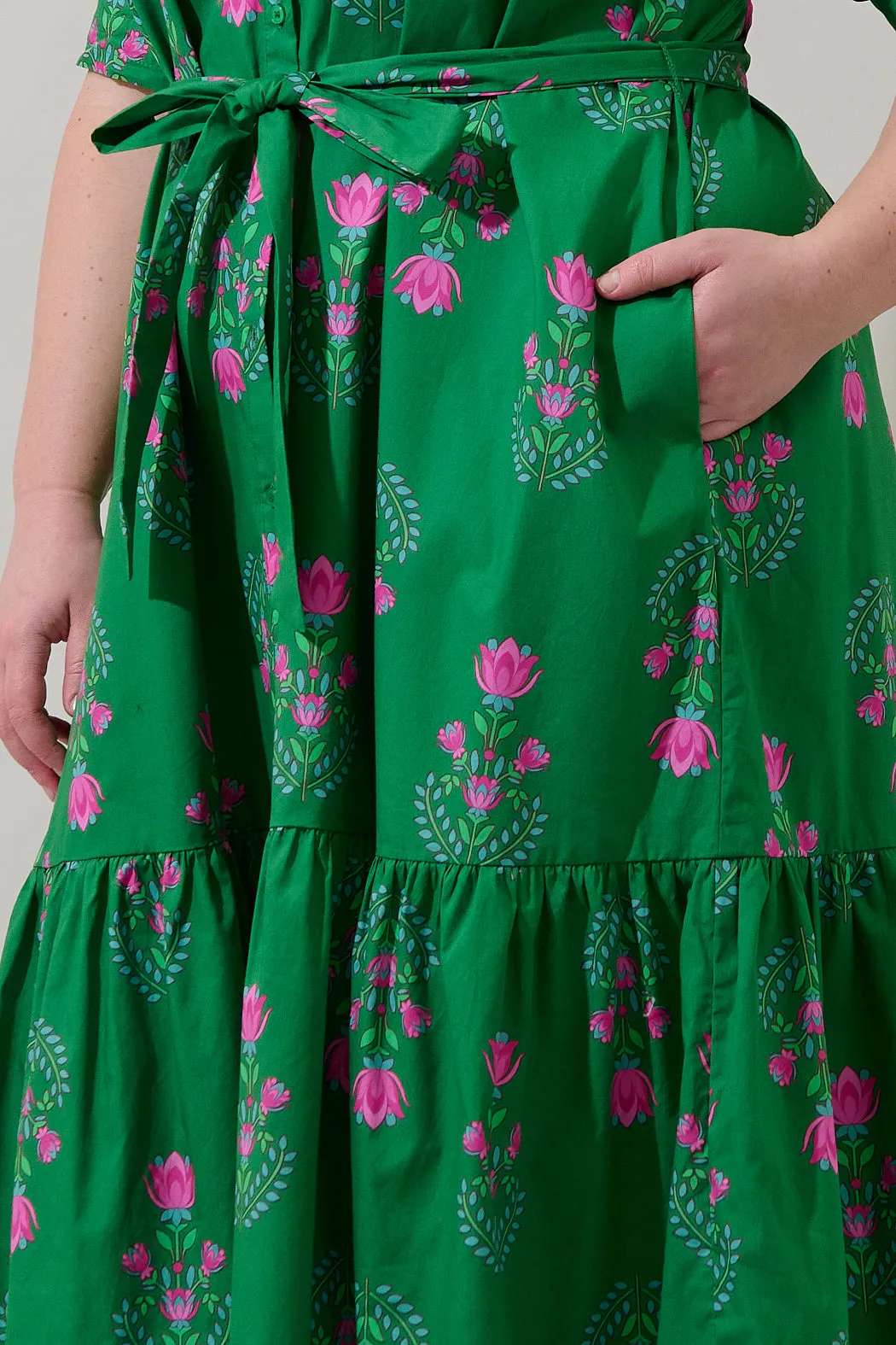Giles Button Up Midi Dress Saura Floral Curve sold by Sugarlips product image thumbnail 5