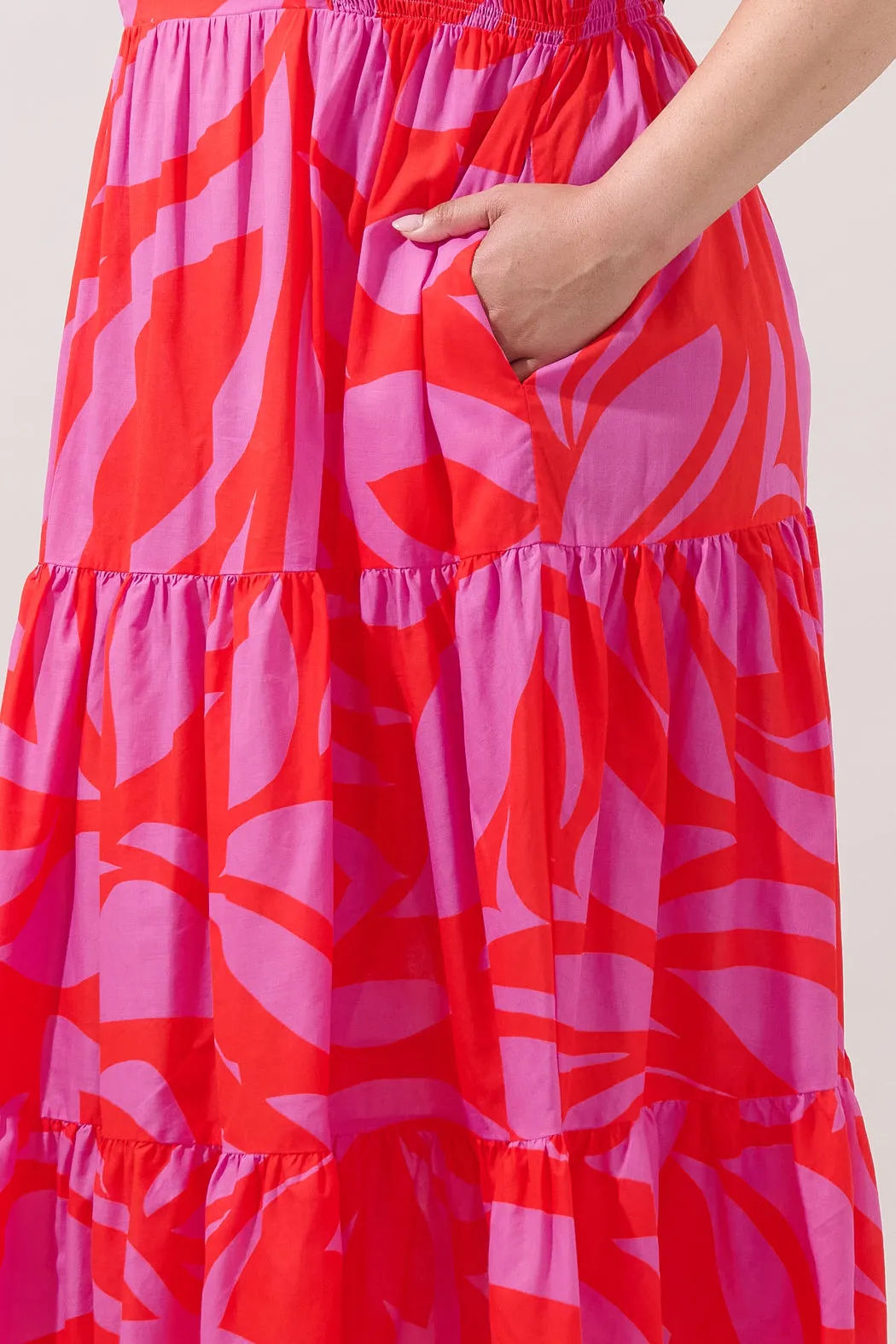 Alexis Poplin Tiered Midi Dress Abstract Curve sold by Sugarlips product image thumbnail 4