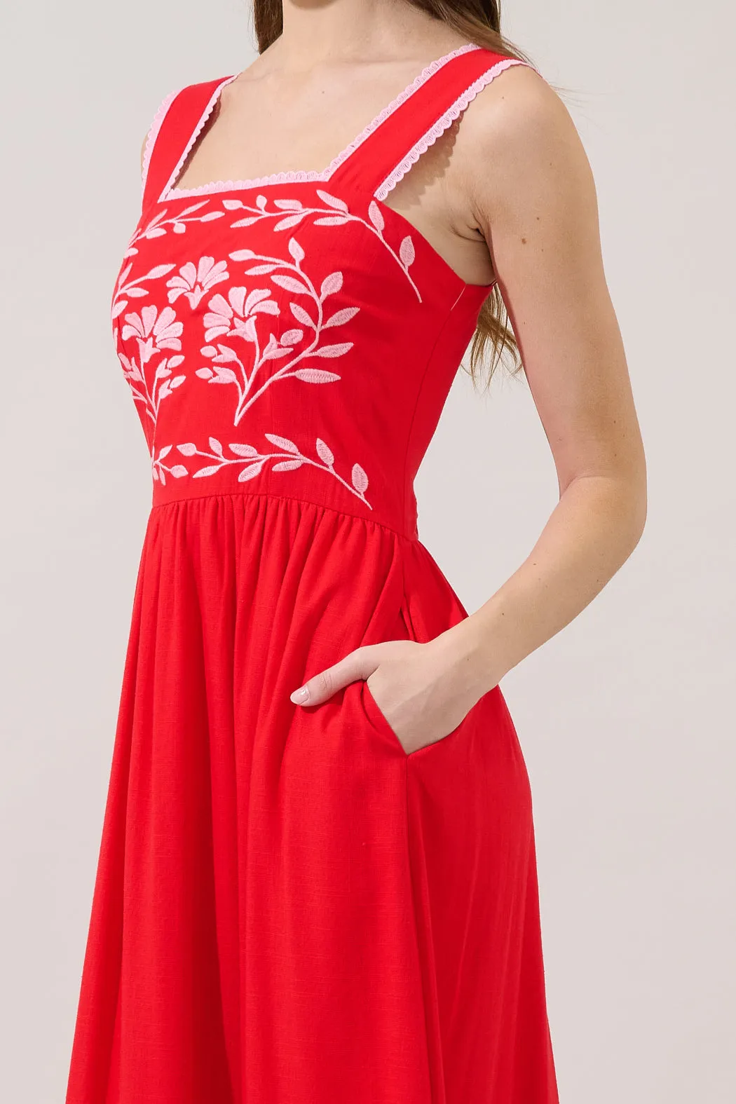 Jaylan Embroidered Sleeveless Maxi Dress sold by Sugarlips product image thumbnail 5
