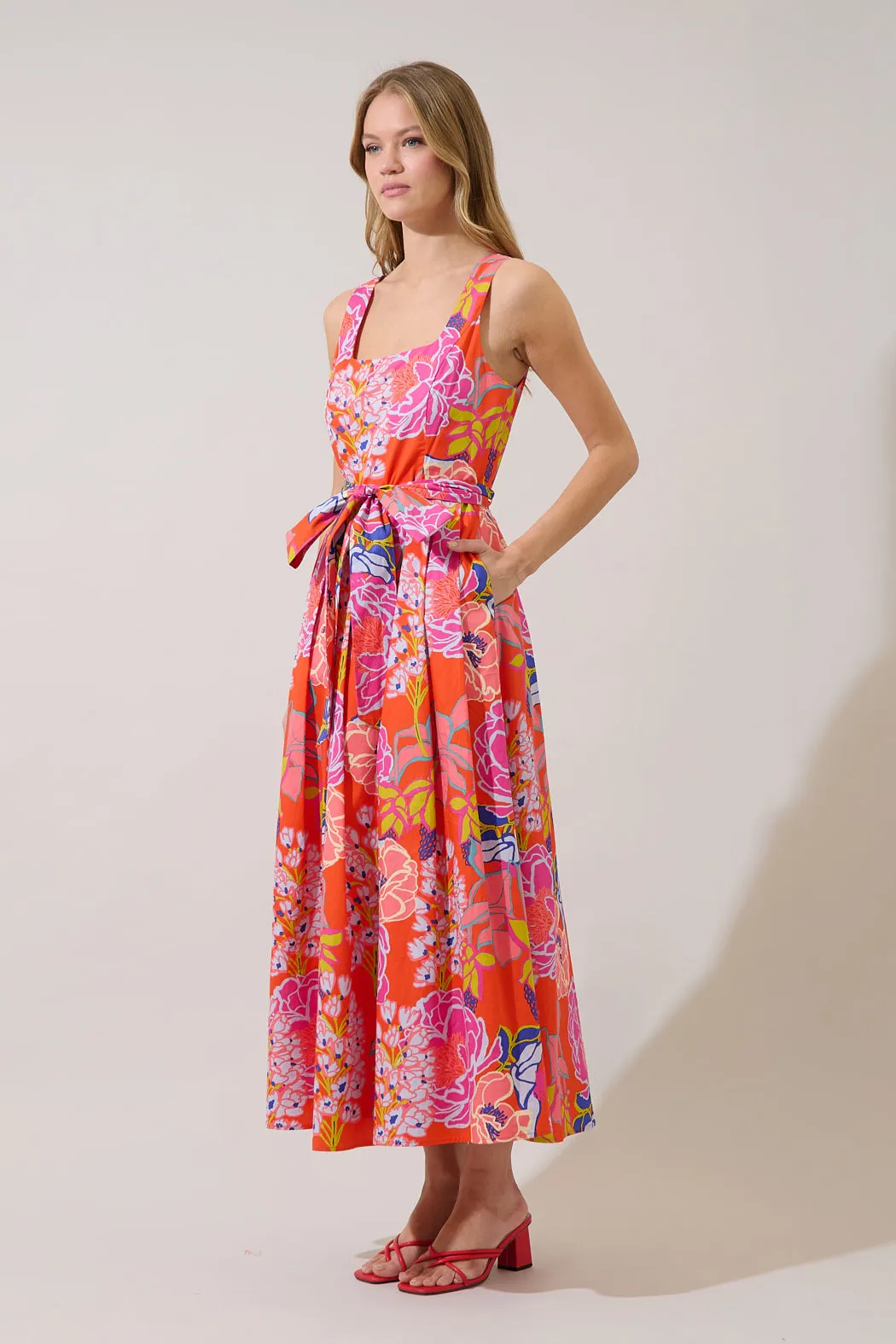 Rayen Sleeveless Midi Dress Dercy Floral sold by Sugarlips product image thumbnail 4