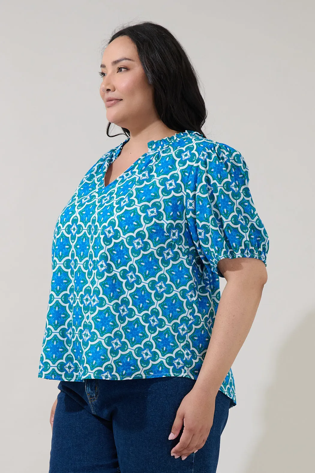 Leonor Short Sleeve Top Tile Curve sold by Sugarlips product image thumbnail 3