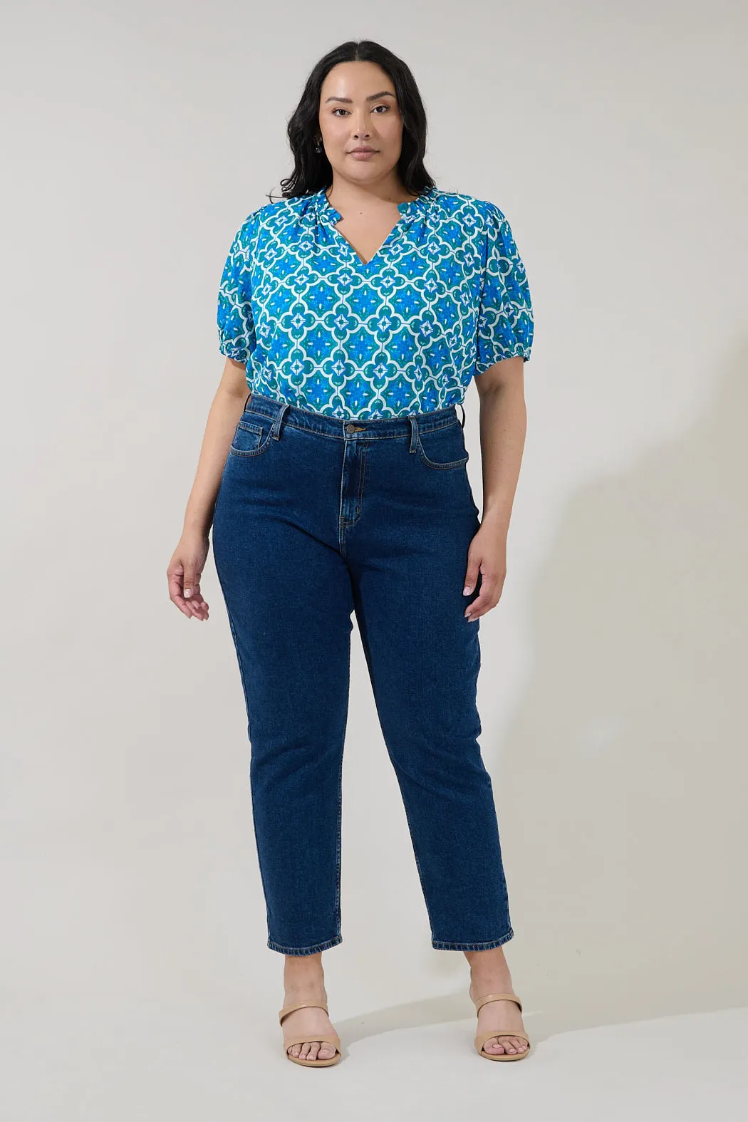 Leonor Short Sleeve Top Tile Curve sold by Sugarlips product image thumbnail 4