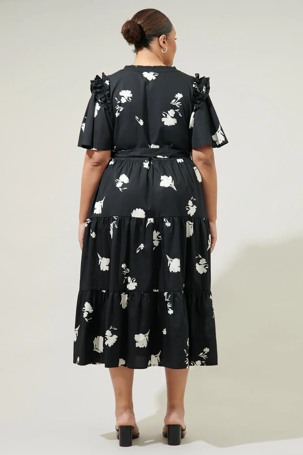 Fleur Noir Escondido Tiered Shift Midi Dress Curve sold by Sugarlips product image thumbnail 2