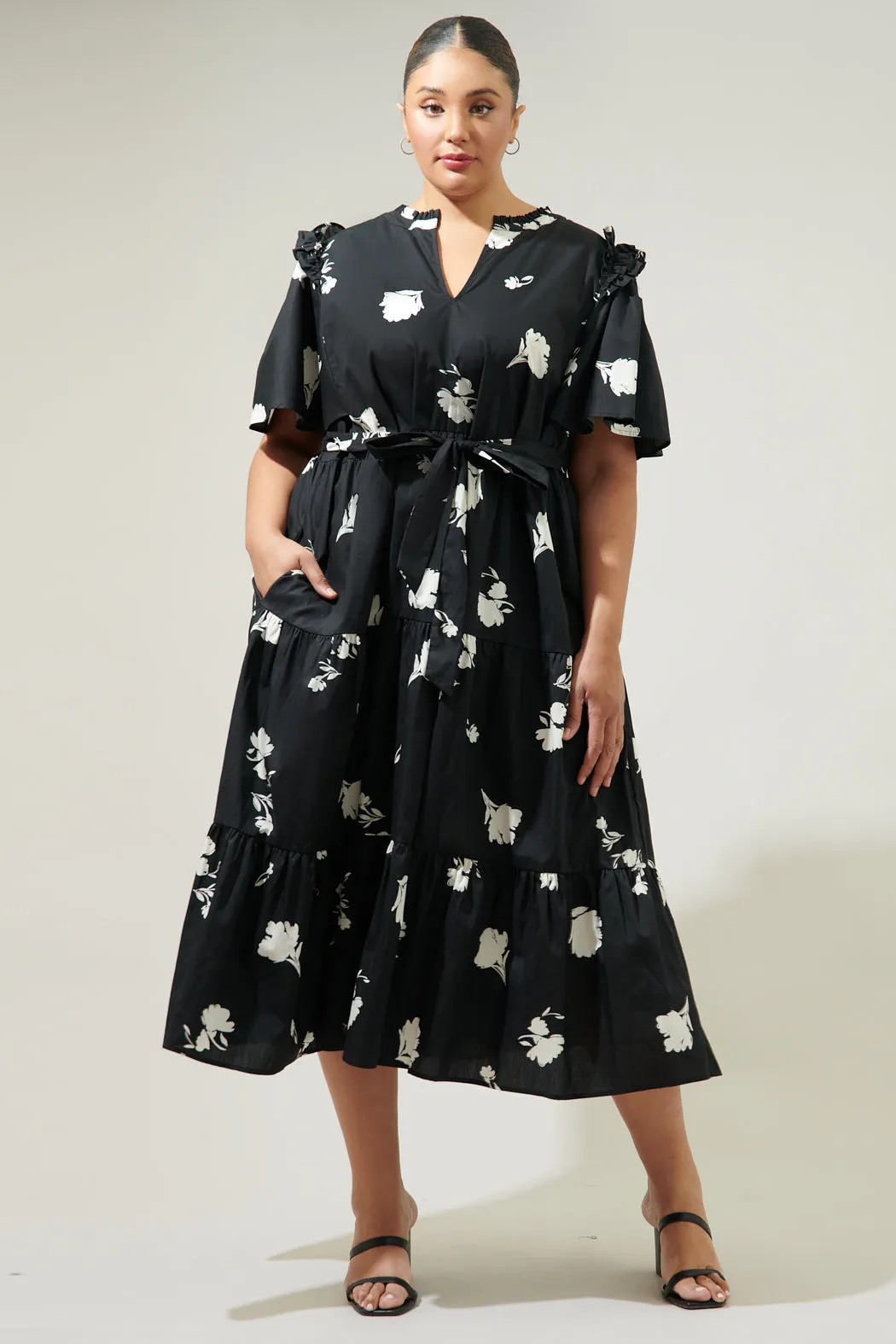 Fleur Noir Escondido Tiered Shift Midi Dress Curve sold by Sugarlips