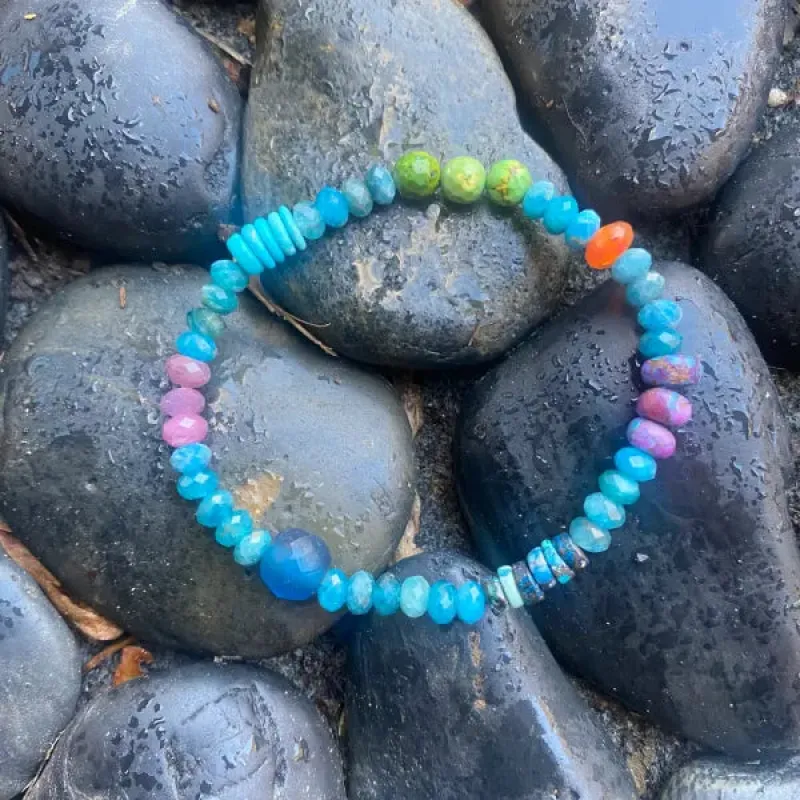 Amazing Apatite Stretch Bracelet sold by Sunbeam