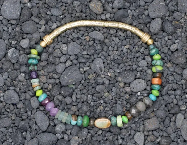 Clean Up the Desk Bracelet sold by Sunbeam