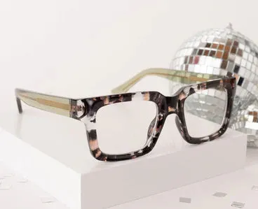 Spotlight- Sand Quartz/ Green Peepers sold by Sunbeam