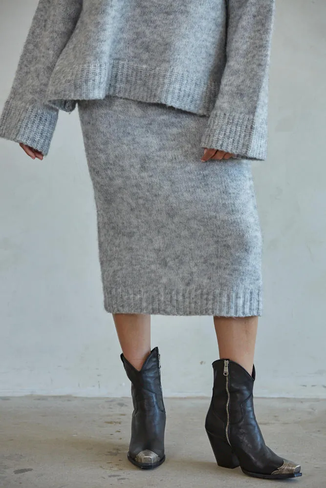 Robyn Skirt -Heather Grey sold by Sunbeam product image thumbnail 2