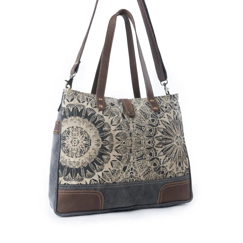 Willow Mesa Messenger Bag - Radial Sand sold by Sunbeam product image thumbnail 3