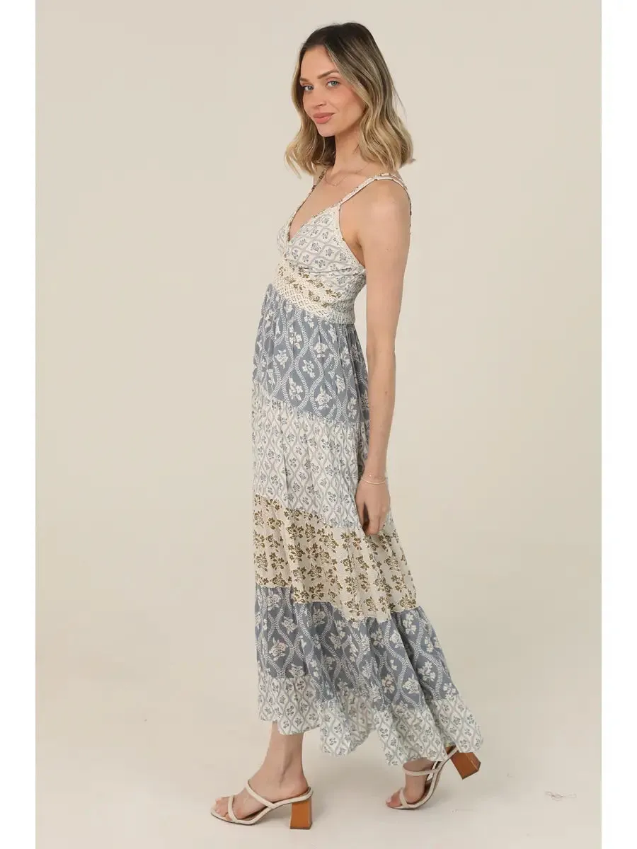 V Neck Mix Print Lace Trim Maxi Dress sold by Sunbeam product image thumbnail 4