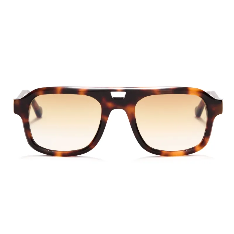 Lotus in Havana made by Sunday Somewhere