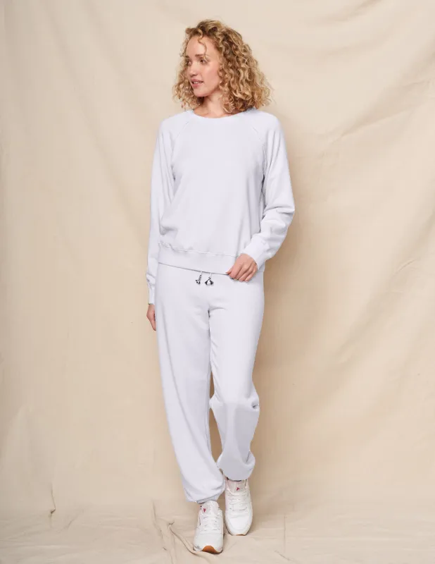 Sundry Raglan Sweatshirt & Basic Sweatpant in Optic White made by Sundry