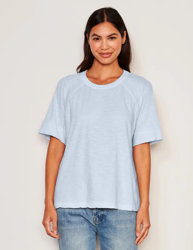 Sundry Boyfriend Tee in Blue Wash made by Sundry