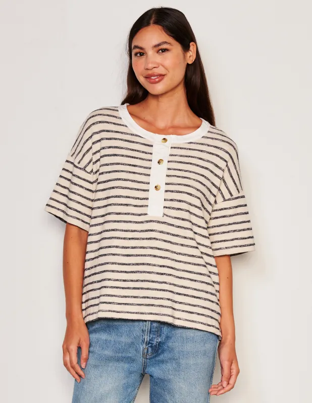 Sundry Short Sleeve Henley in Deep Navy sold by Sundry