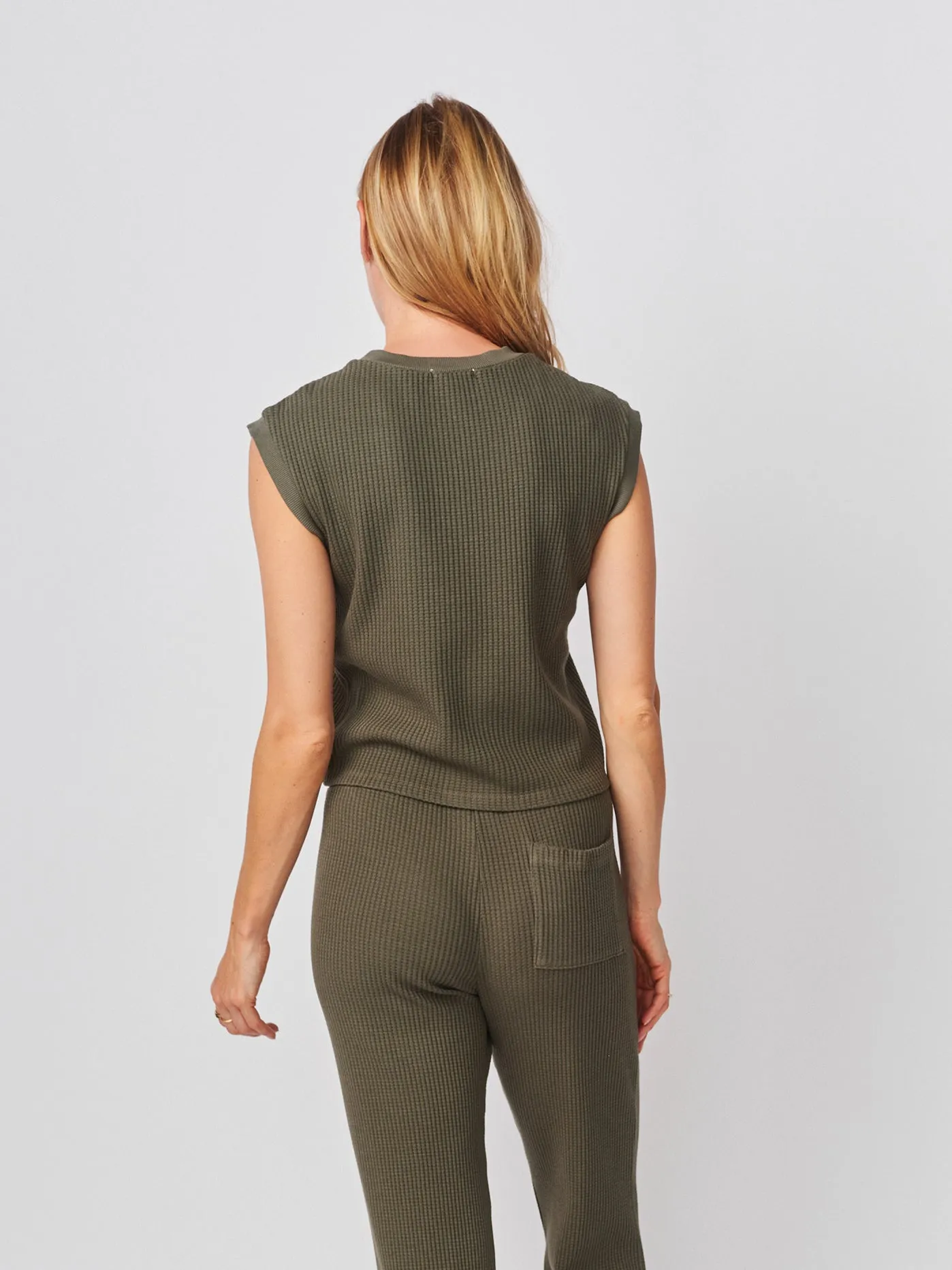Sundry Cropped Muscle Tank in Signature Green sold by Sundry product image thumbnail 4