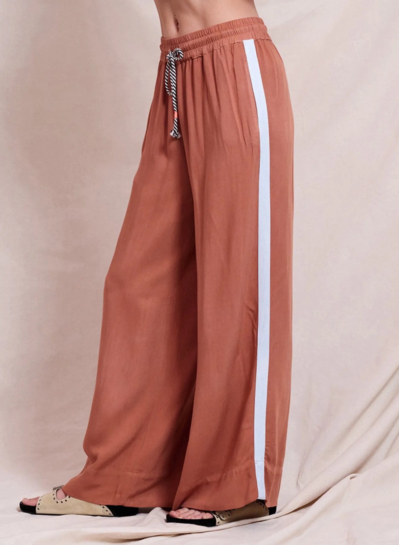 Women's Cropped Shell & Wide Leg Pant in Vintage Rust sold by Sundry product image thumbnail 5