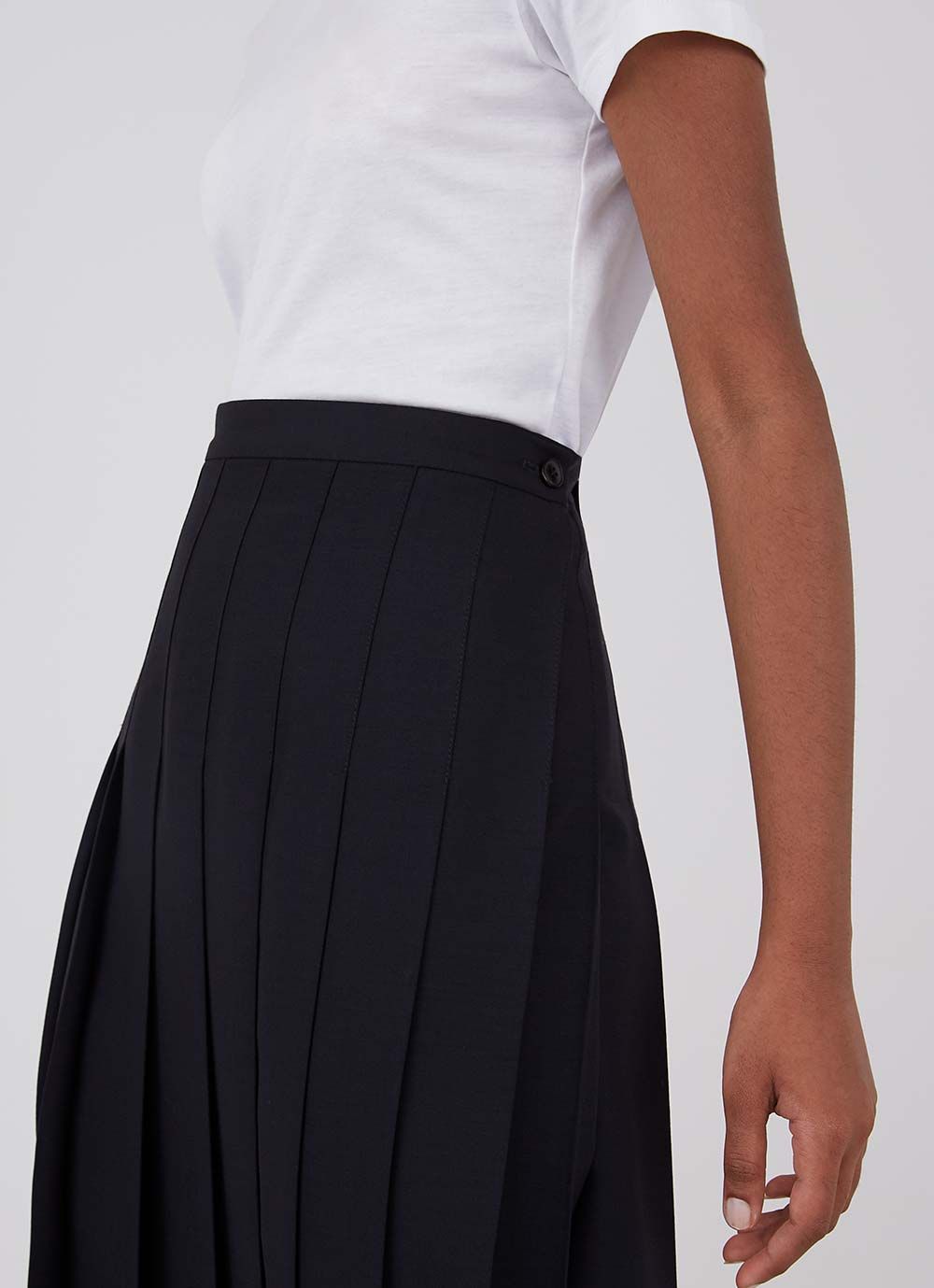 Women's Fine Wool Kilt in Navy sold by Sunspel product image thumbnail 4