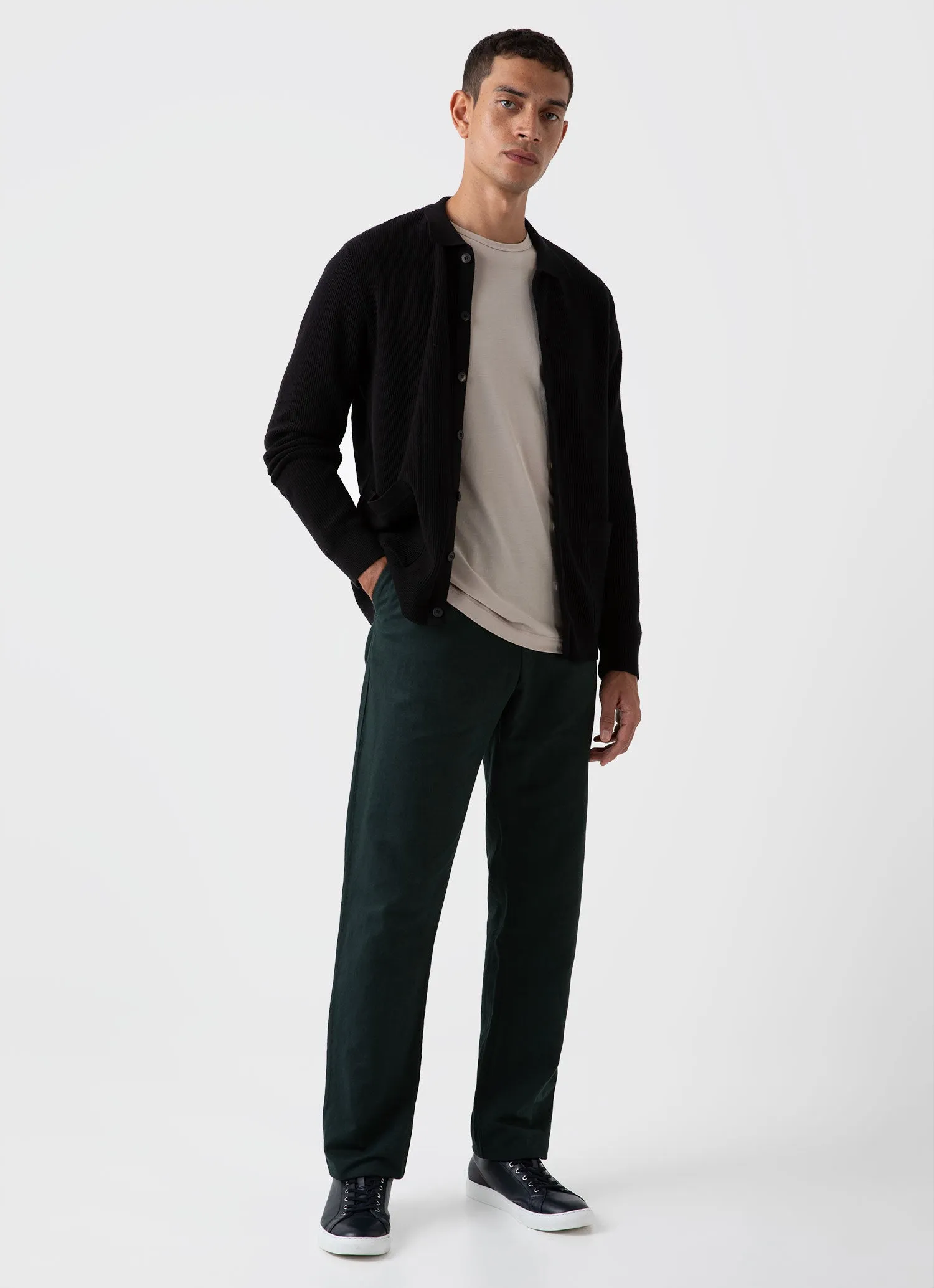 Men's Cotton Linen Drawstring Trouser in Seaweed sold by Sunspel product image thumbnail 2