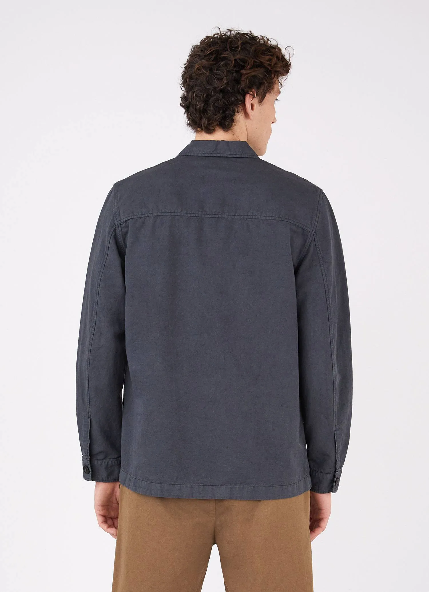 Men's Cotton Linen Twin Pocket Jacket in Charcoal sold by Sunspel product image thumbnail 4