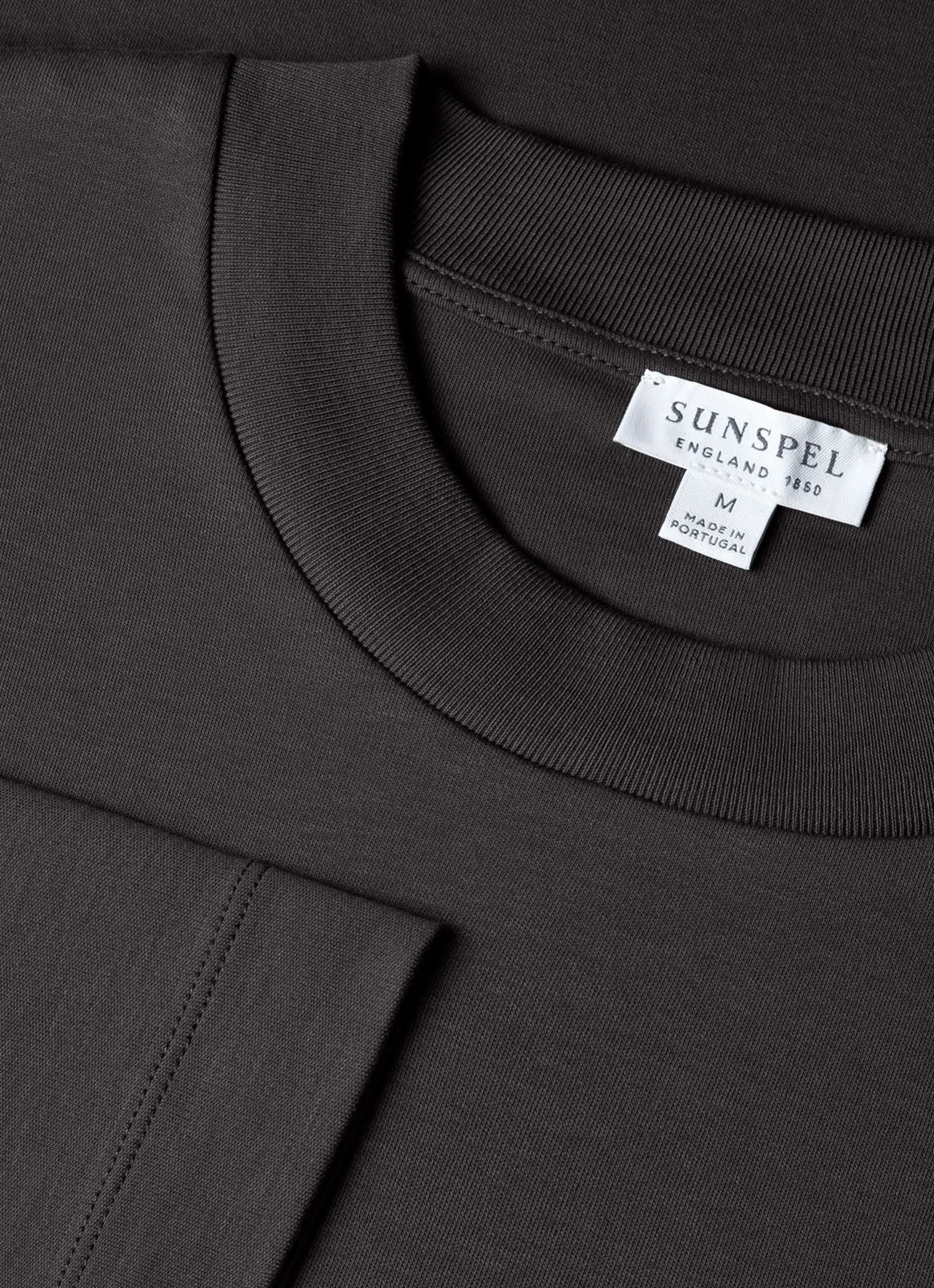 Men's Long Sleeve Heavyweight T-shirt in Charcoal sold by Sunspel product image thumbnail 4