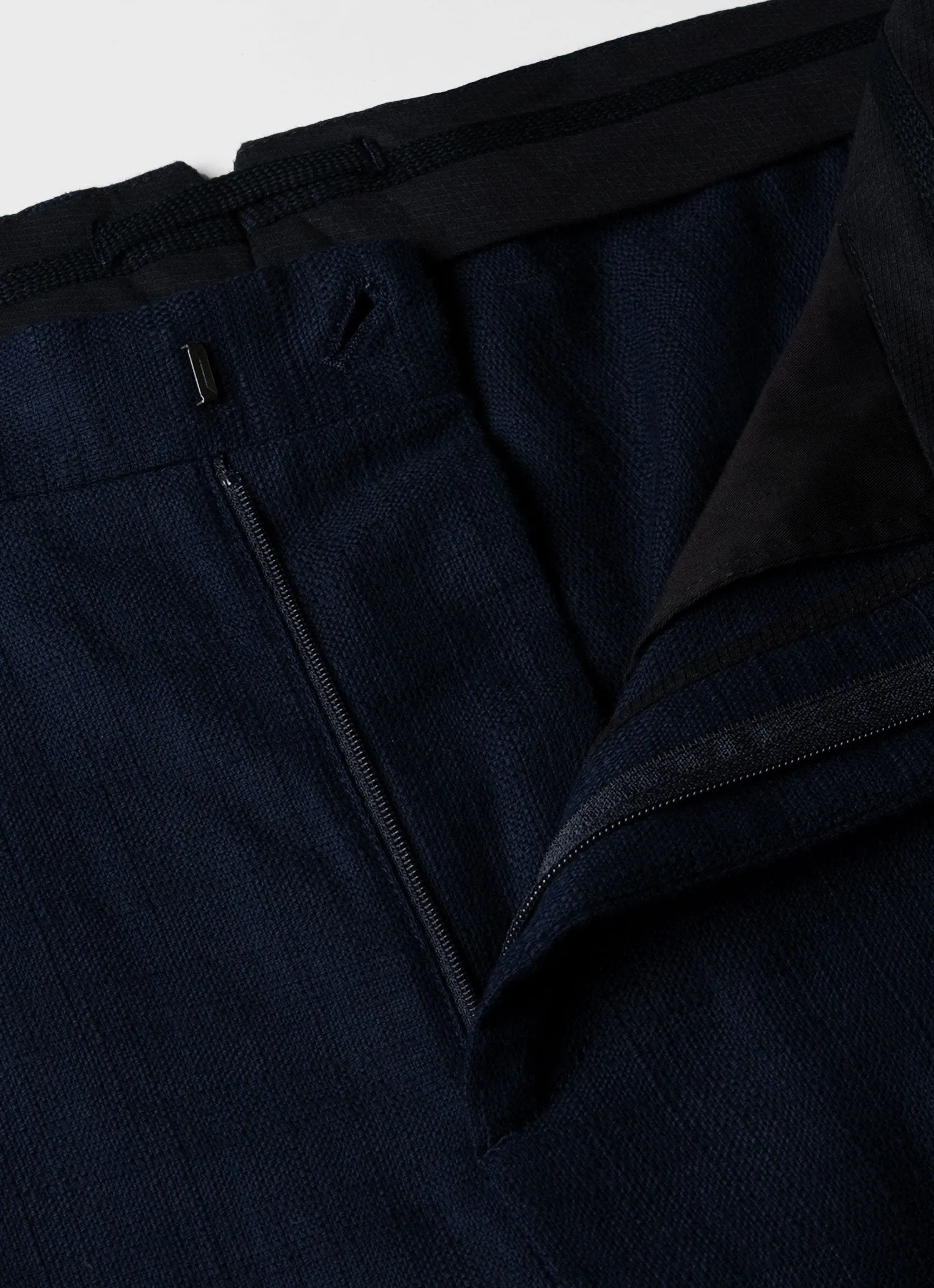 Men's Cotton Raffia Pleat Trouser in Navy sold by Sunspel product image thumbnail 4