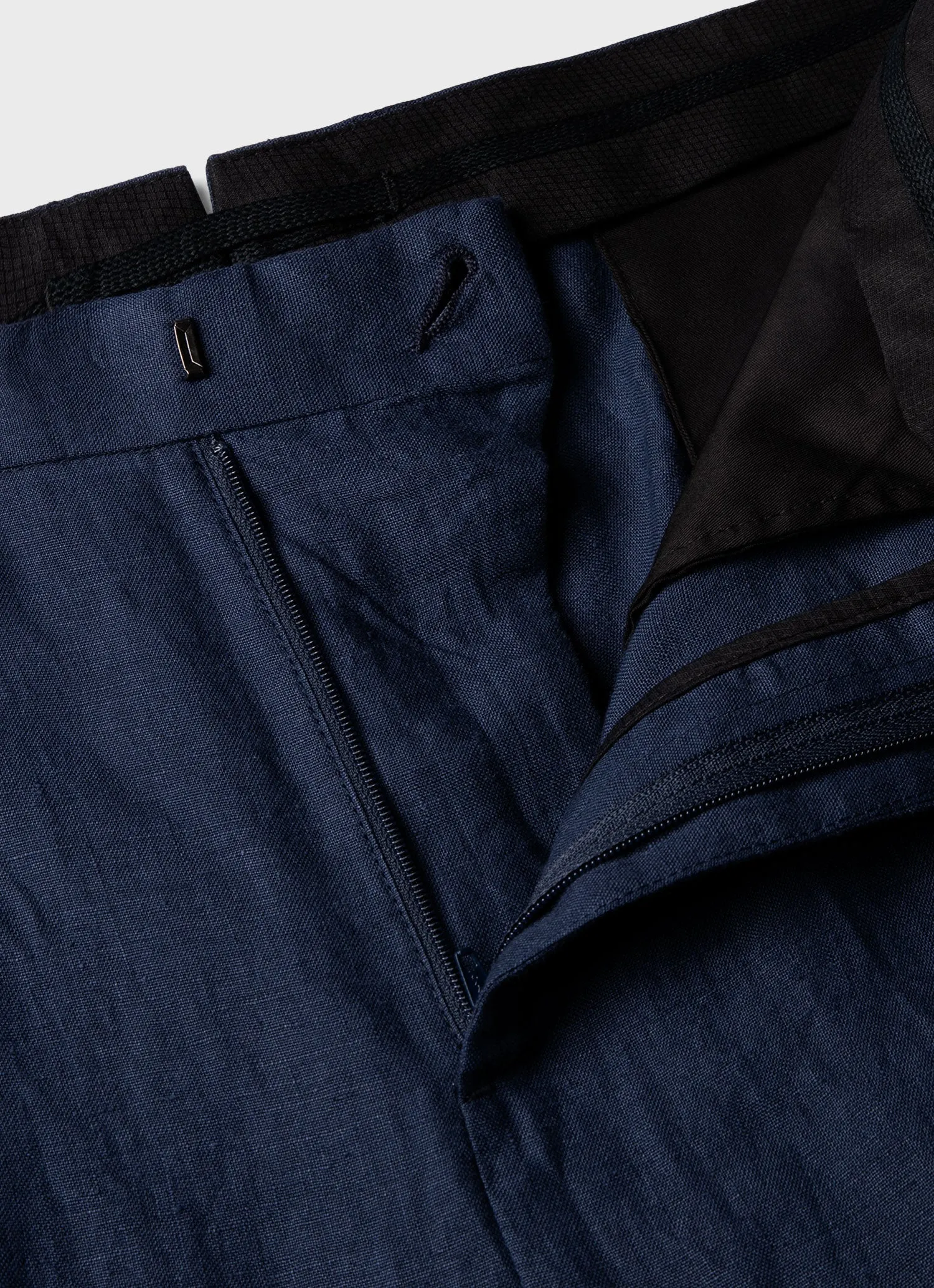 Men's Pleated Linen Trouser in Light Navy sold by Sunspel product image thumbnail 4