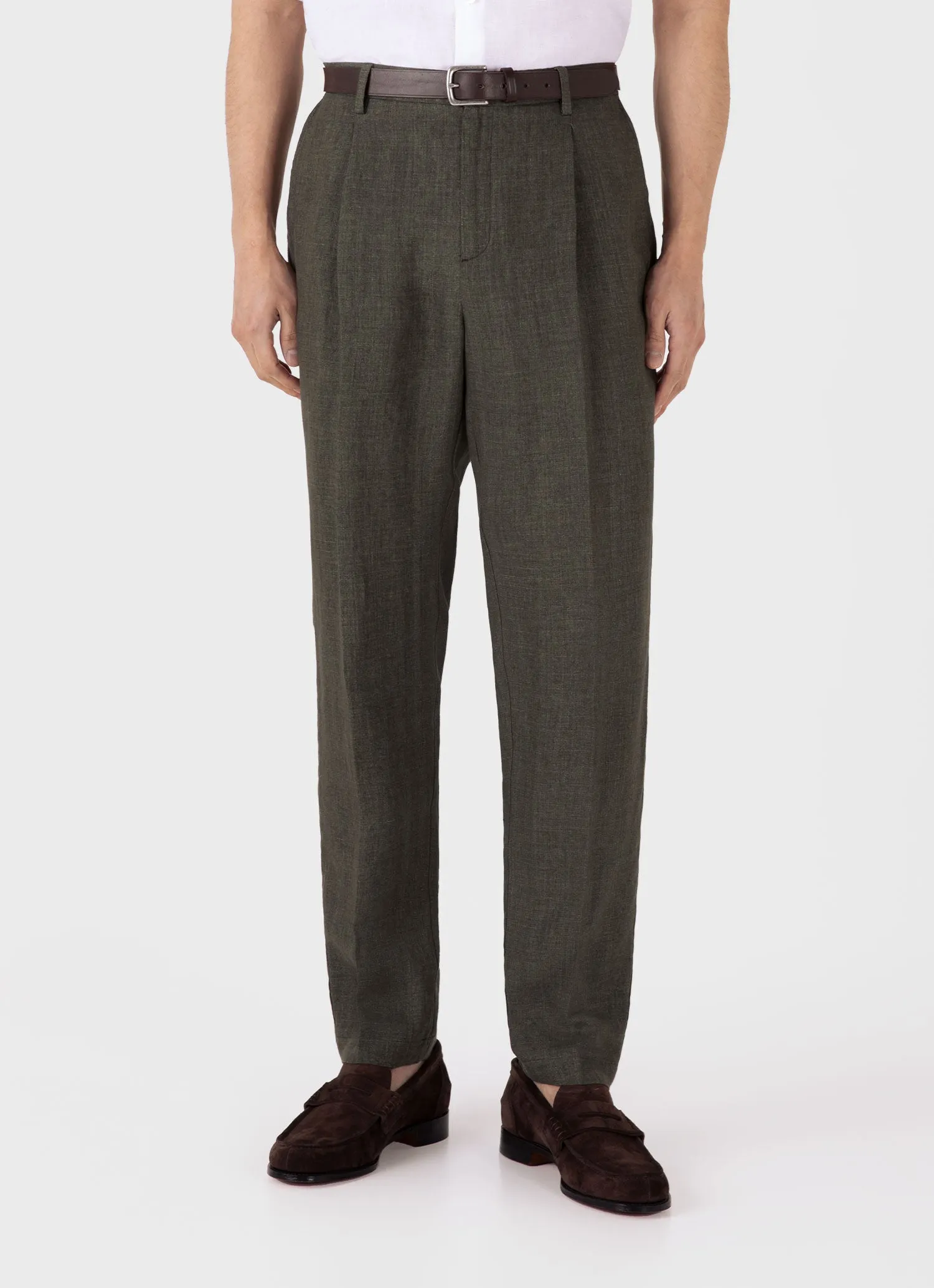 Men's Pleated Linen Trouser in Hunter Green sold by Sunspel product image thumbnail 3