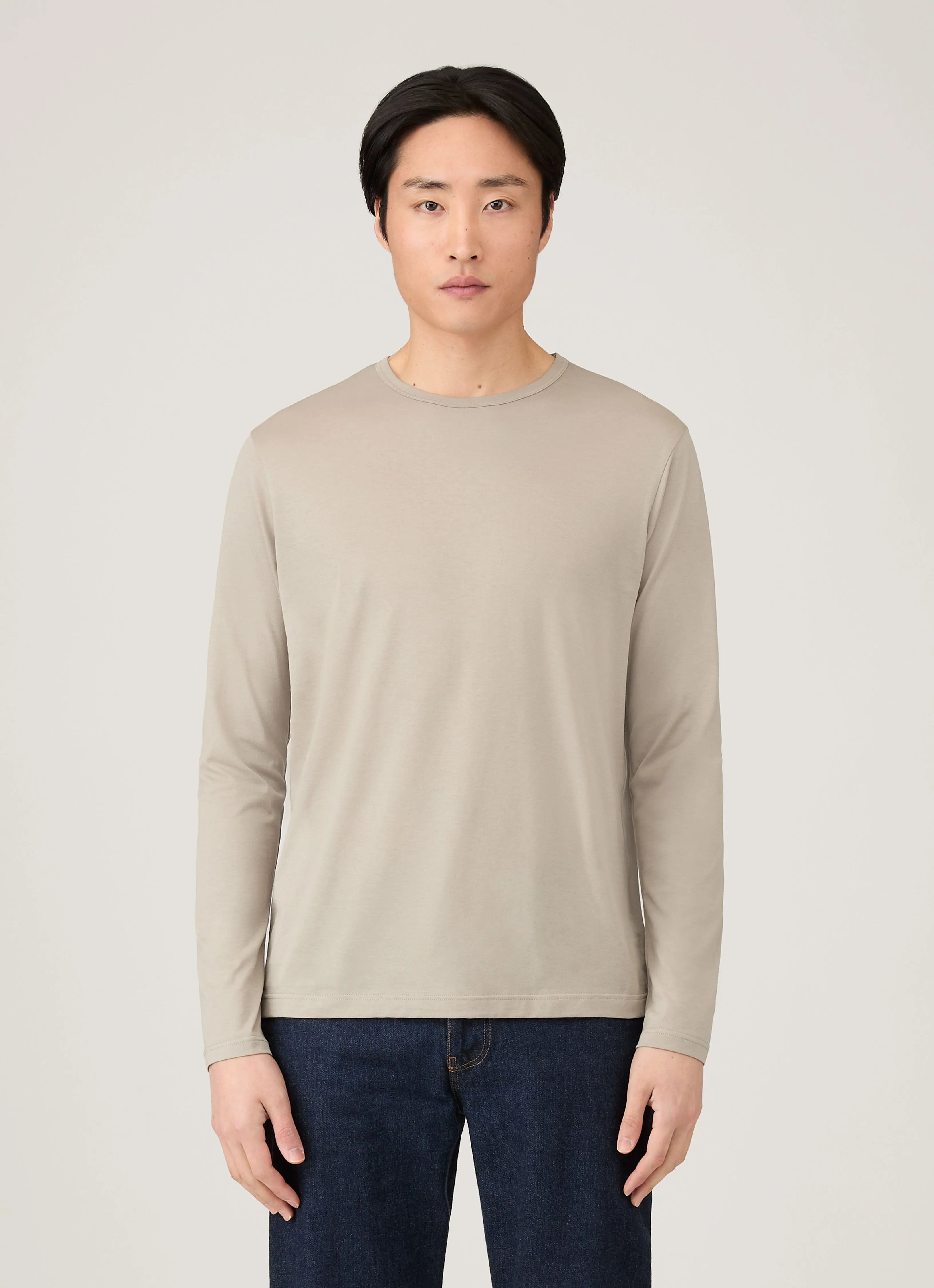 Men's Long Sleeve Classic T-shirt in Fog sold by Sunspel product image thumbnail 2