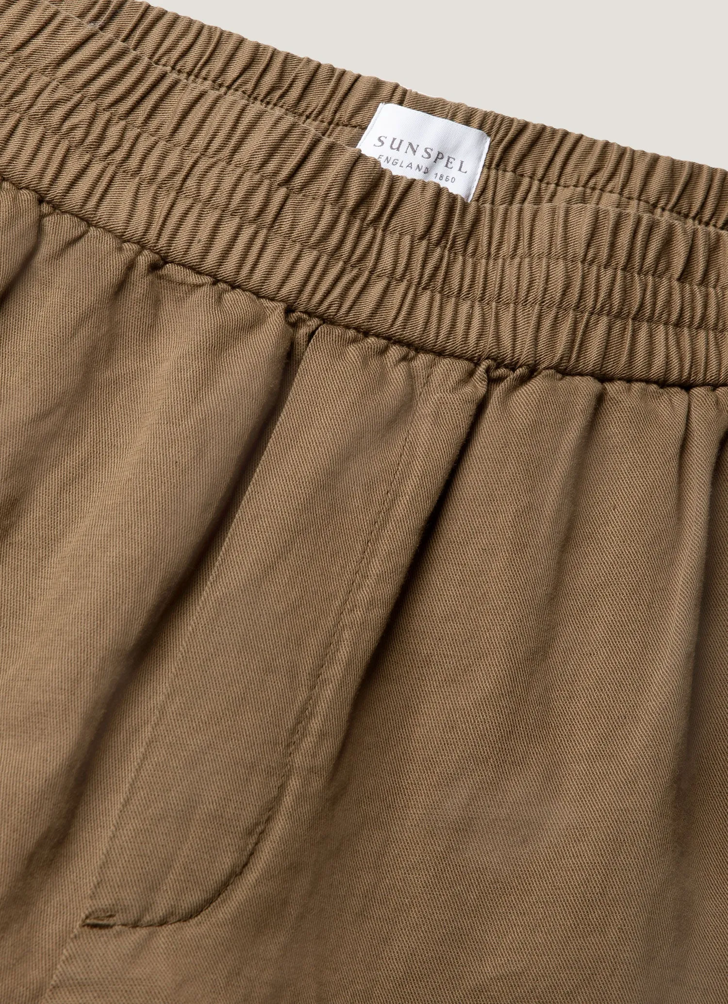 Men's Cotton Linen Drawstring Trouser in Dark Cedar sold by Sunspel product image thumbnail 4
