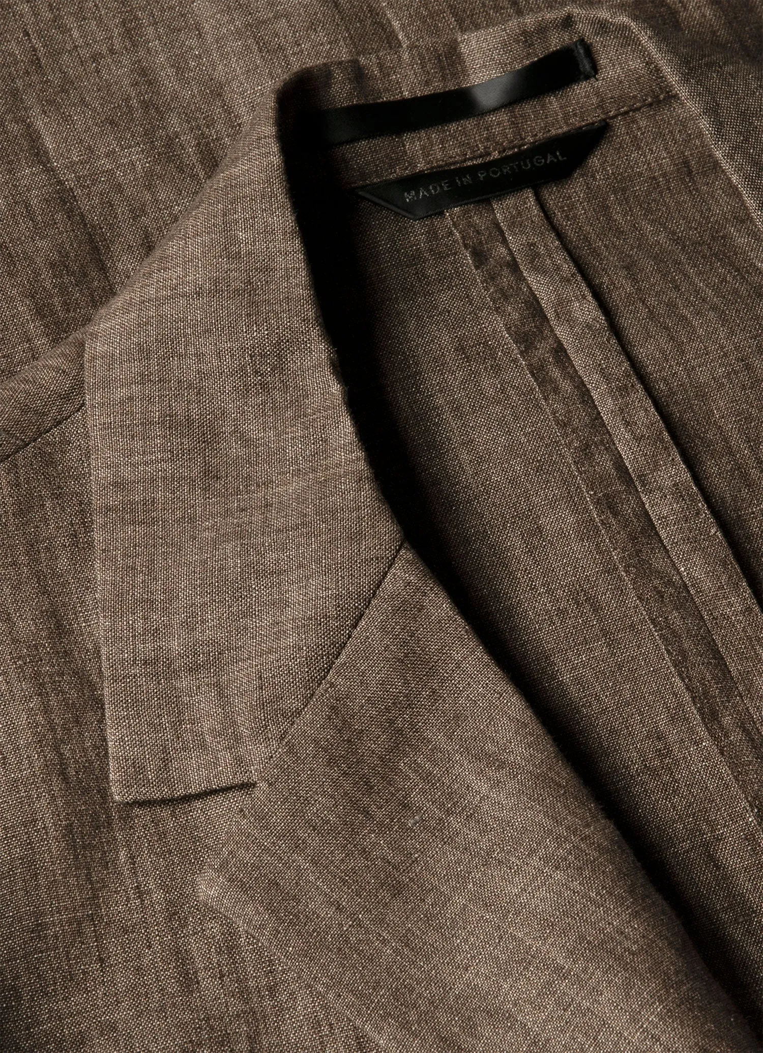 Men's Linen Blazer in Dark Walnut sold by Sunspel product image thumbnail 4
