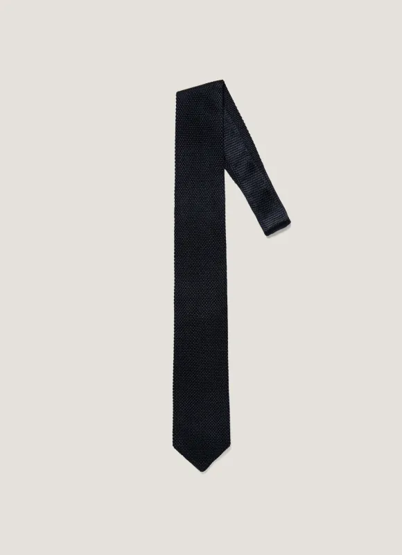 Men's Silk Knitted Tie in Navy made by Sunspel