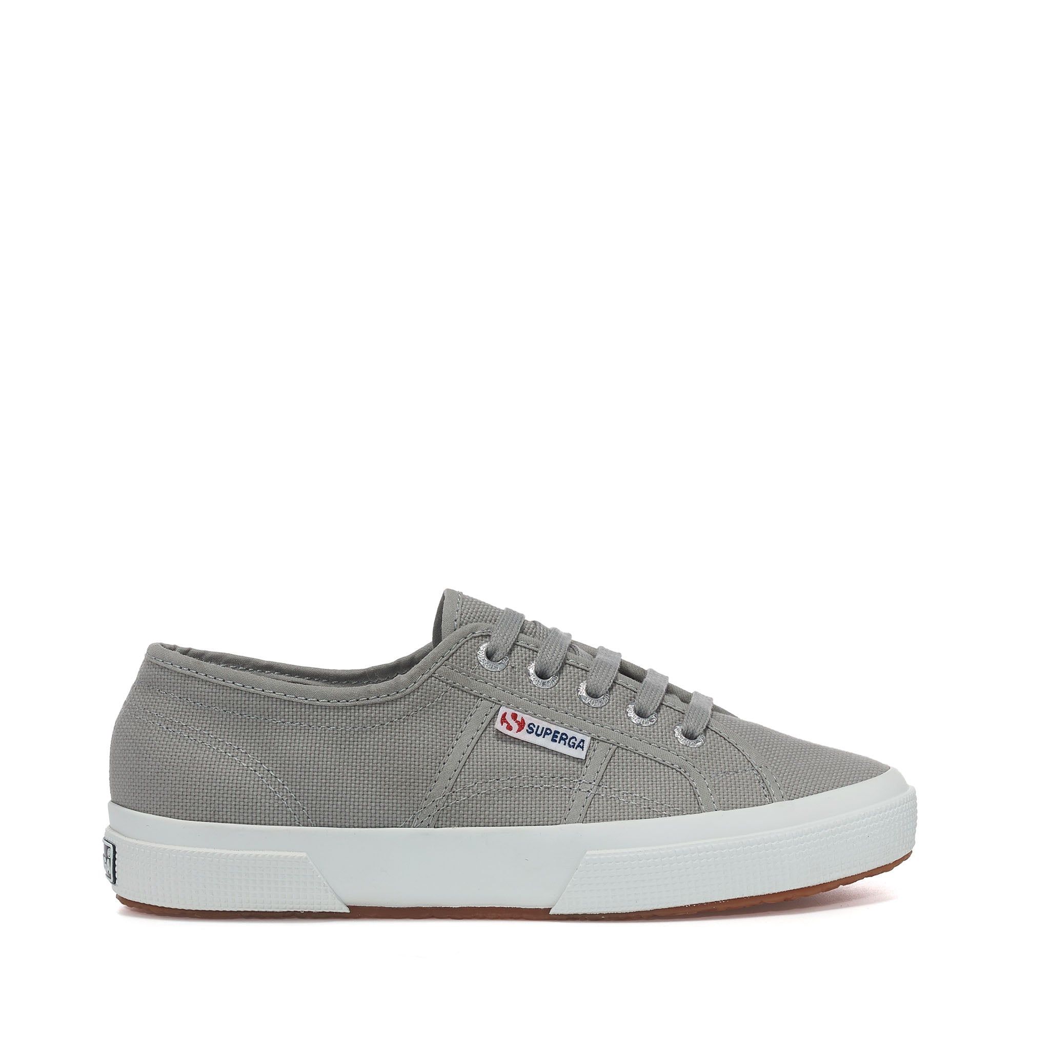 2750 Cotu Classic Sneakers - Light Grey sold by Superga