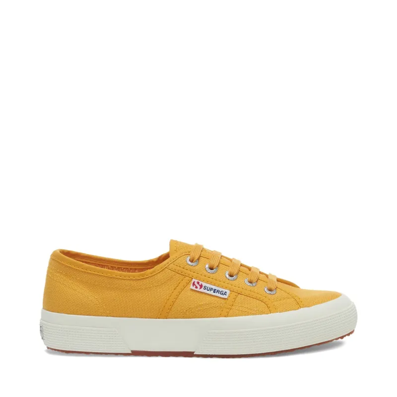 2750 Cotu Classic Sneakers - Saffron sold by Superga