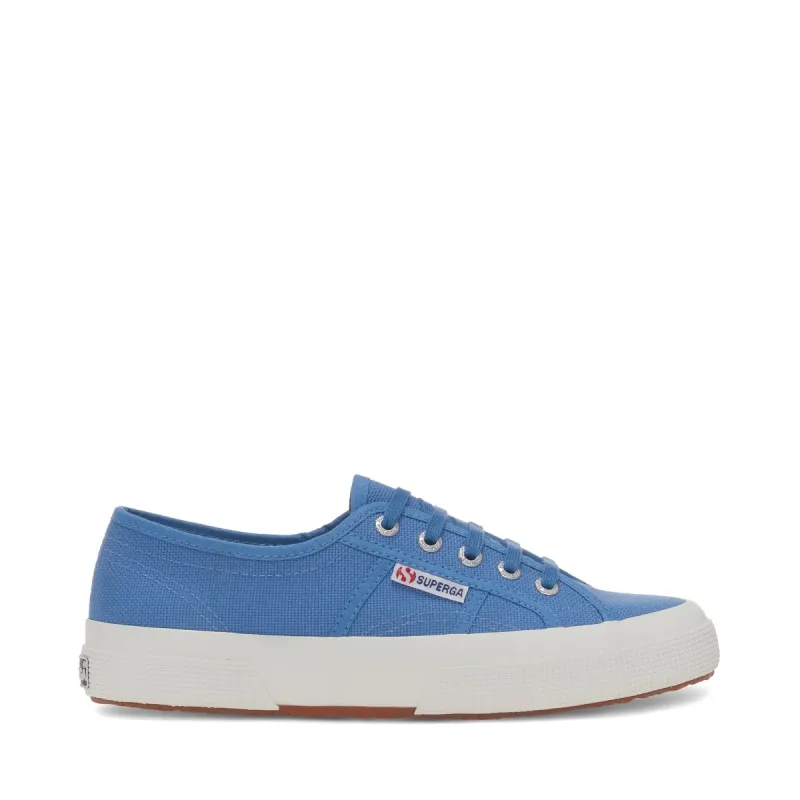 2750 Cotu Classic Sneakers - Light Cyan Avorio sold by Superga