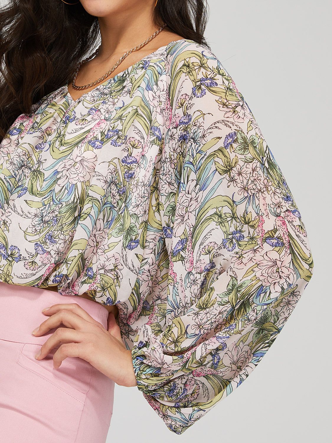 Cropped Printed Chiffon V-Neck Top sold by Suzy Shier product image thumbnail 6