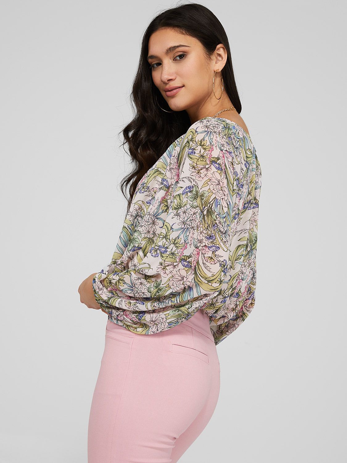 Cropped Printed Chiffon V-Neck Top sold by Suzy Shier product image thumbnail 4