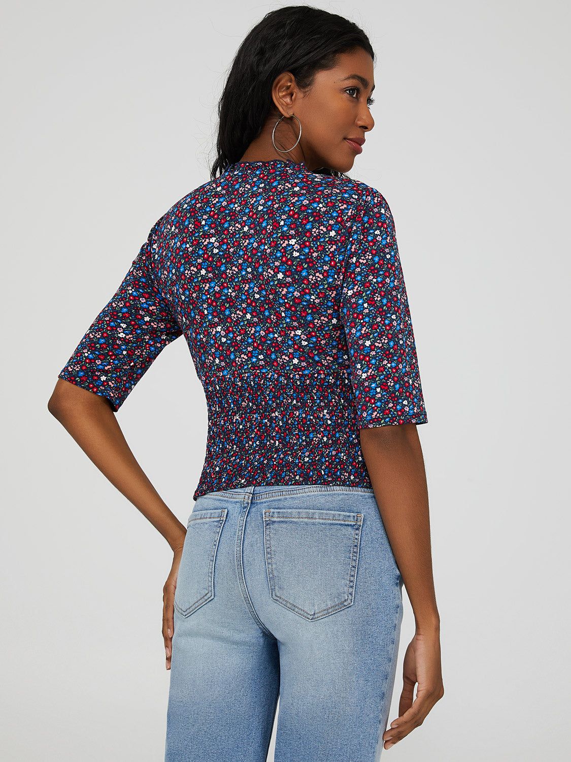 Cropped Floral Print Puff-Sleeve Top sold by Suzy Shier product image thumbnail 4
