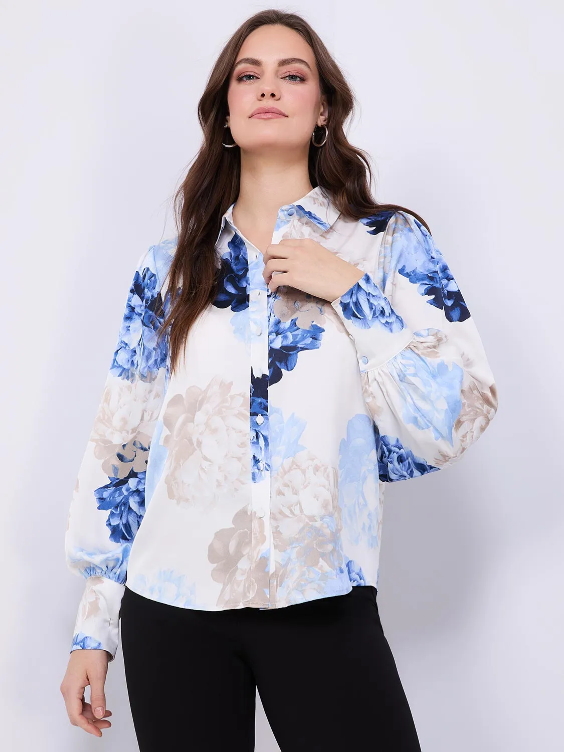 Floral Print Satin Button-Front Blouse sold by Suzy Shier product image thumbnail 2