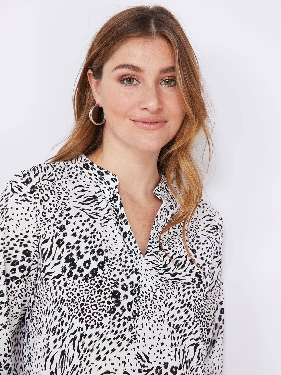 Printed Split Neck Blouse sold by Suzy Shier product image thumbnail 2