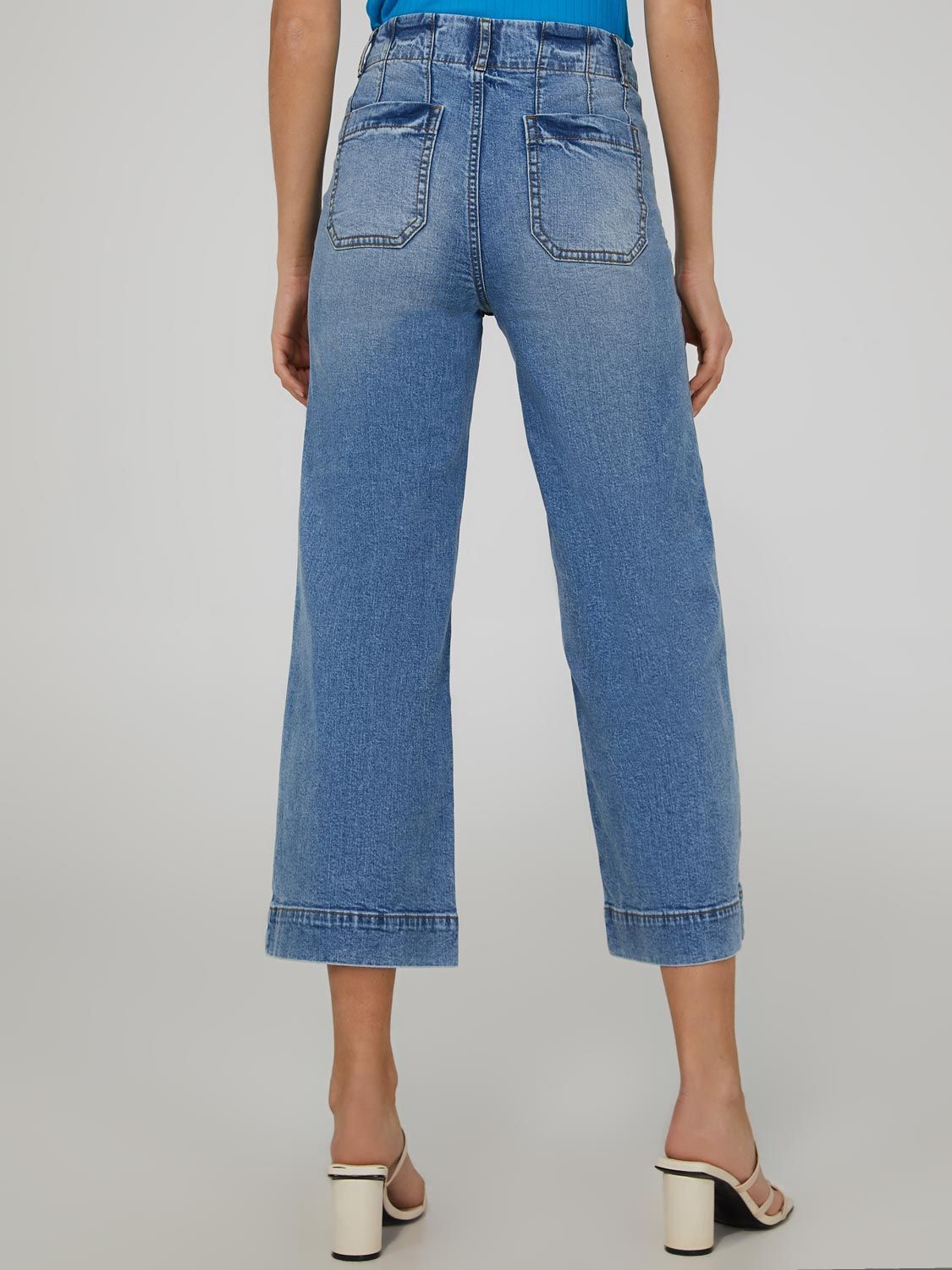 Cropped Patch Pocket Wide Leg Gaucho Pants sold by Suzy Shier product image thumbnail 5